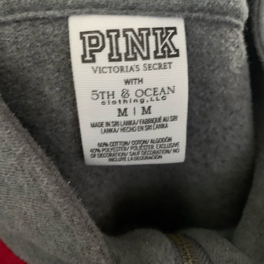 Pink Chicago Cubs women’s half zip size Medium